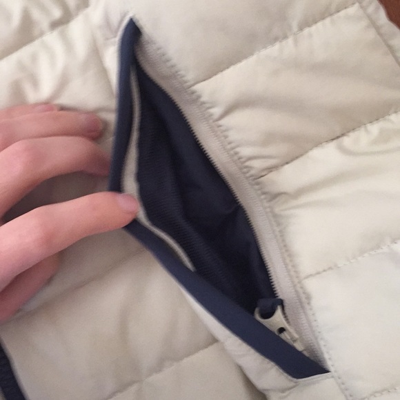 Columbia Puffer Jacket / Size Small - Picture 3 of 7